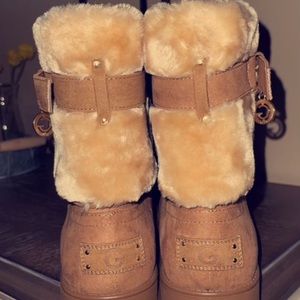 Brand New GBG Fur Boots!!